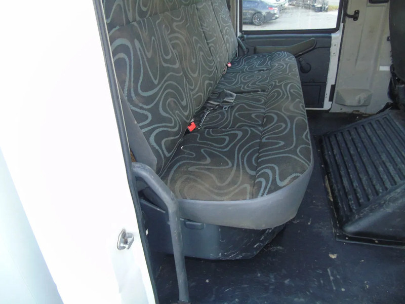 Camión portavehículos Iveco Eurocargo 120E18 + MANUAL + EURO 5: foto 10 Camión portavehículos Iveco Eurocargo 120E18 + MANUAL + EURO 5: foto 10