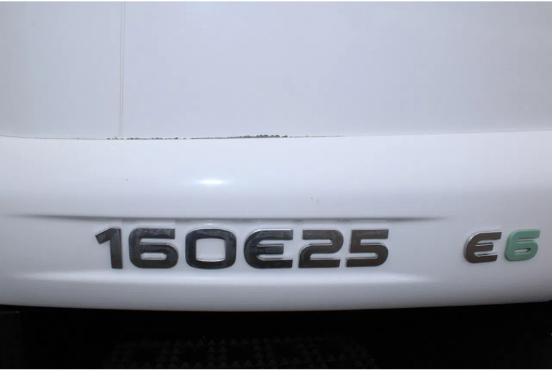 Camión caja cerrada Iveco Eurocargo 160e25 + lift + euro 6: foto 9 Camión caja cerrada Iveco Eurocargo 160e25 + lift + euro 6: foto 9