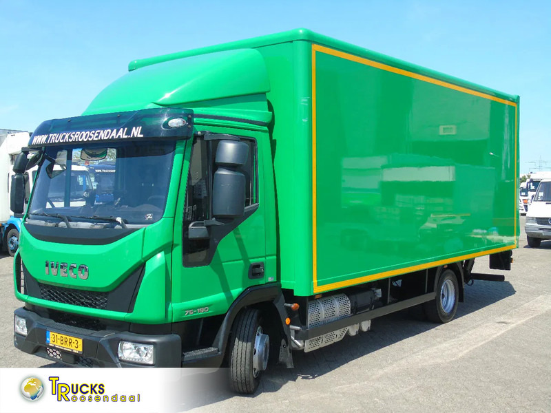 Iveco Eurocargo 75E190 + lift + 3p + EURO 6 - Camión caja cerrada: foto 1 Iveco Eurocargo 75E190 + lift + 3p + EURO 6 - Camión caja cerrada: foto 1