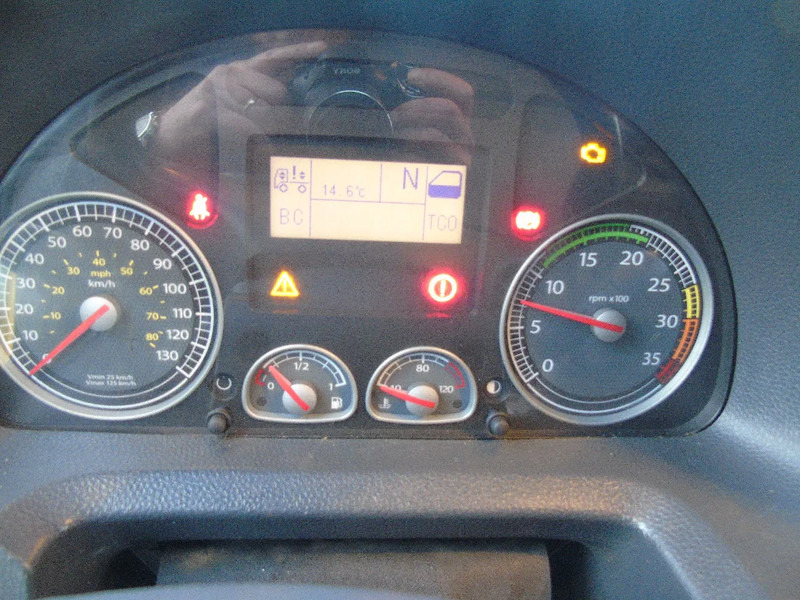 Camión caja cerrada Iveco Eurocargo 80E180 + manual: foto 19 Camión caja cerrada Iveco Eurocargo 80E180 + manual: foto 19