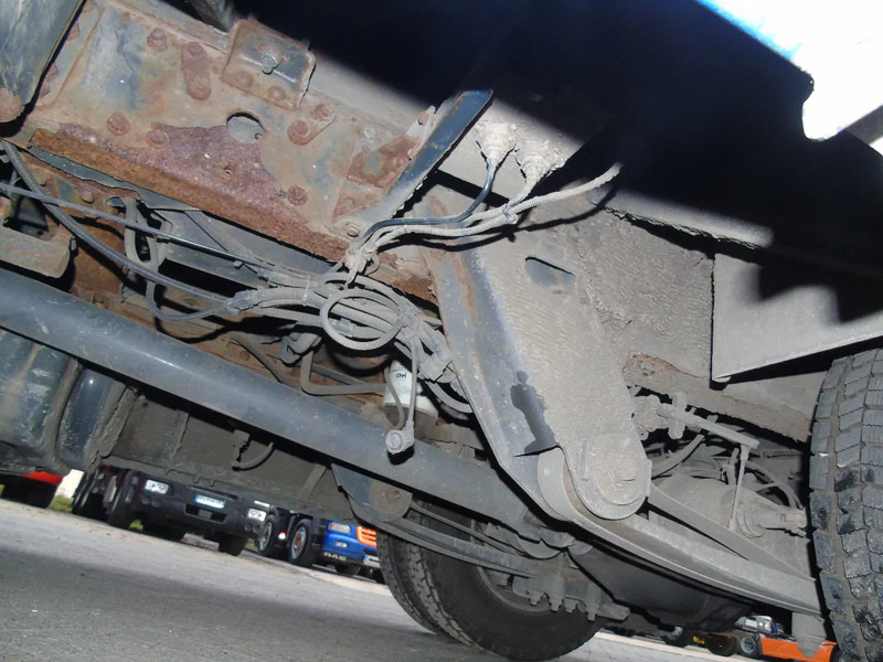 Camión caja cerrada Iveco Eurocargo 80E180 + manual: foto 14 Camión caja cerrada Iveco Eurocargo 80E180 + manual: foto 14