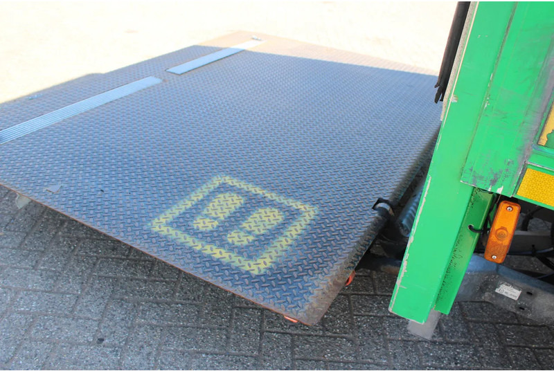 Camión caja cerrada MAN TGL 12.180 + EURO 6 + LIFT + CAMERA: foto 19