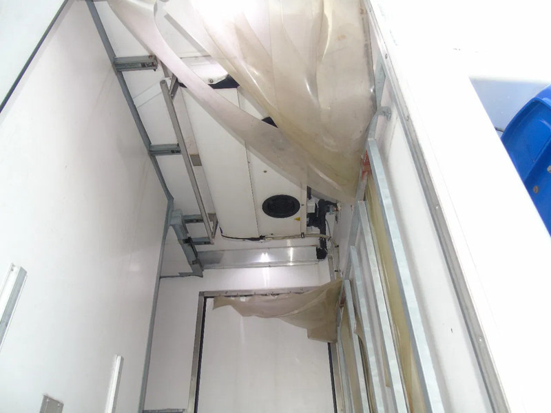 Camión frigorífico Mercedes-Benz Antos 1932 + EURO 6 + CARRIER + LIFT: foto 16