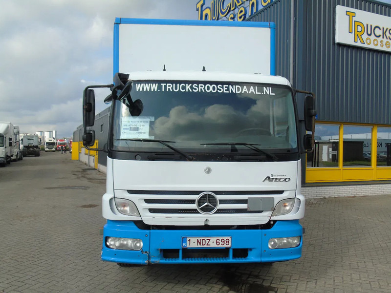 Mercedes-Benz Atego 1218 + euro 5 + lift - Camión caja cerrada: foto 3 Mercedes-Benz Atego 1218 + euro 5 + lift - Camión caja cerrada: foto 3