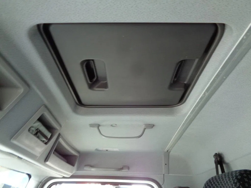 Camión caja cerrada Mercedes-Benz Atego 816 + Euro 5: foto 18