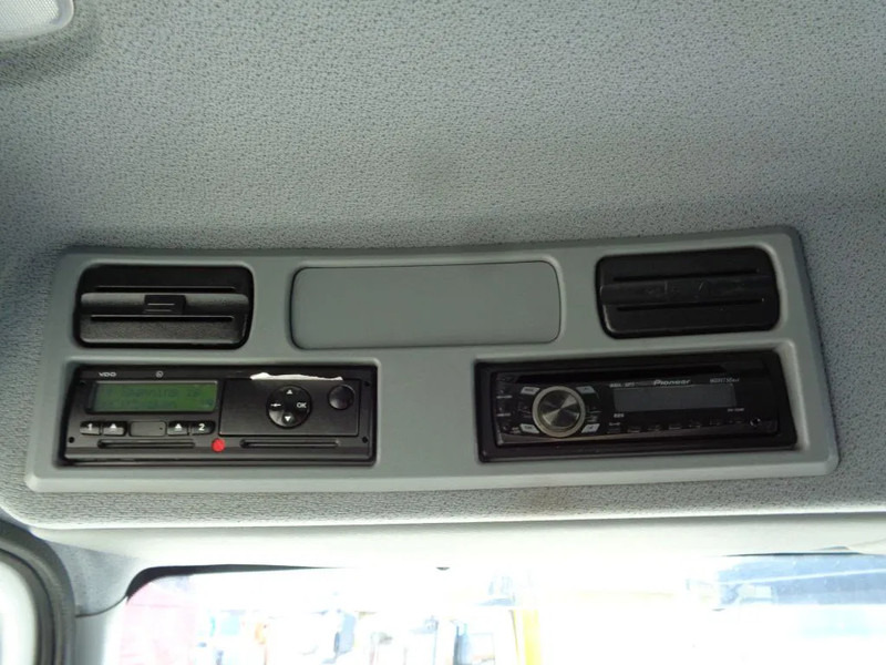 Camión caja cerrada Mercedes-Benz Atego 816 + Euro 5: foto 16
