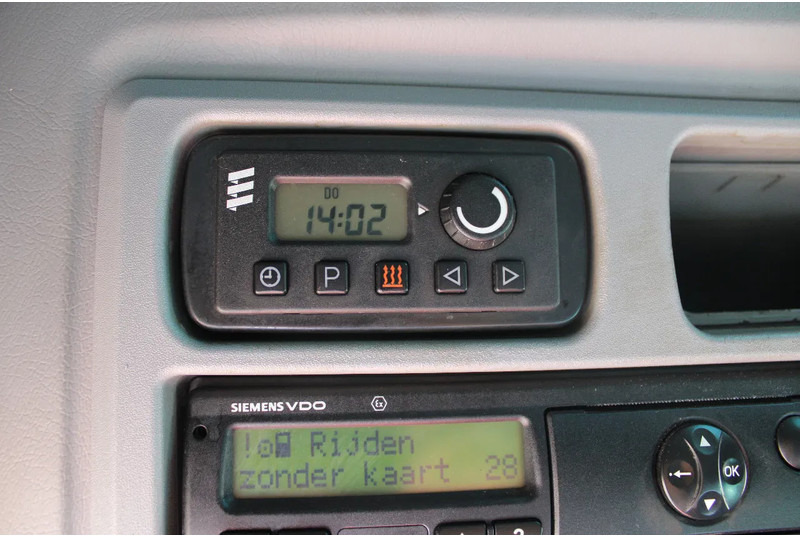 Camión portavehículos Mercedes-Benz Atego 823 + MANUAL + WINCH + PERFECT TRUCK: foto 14