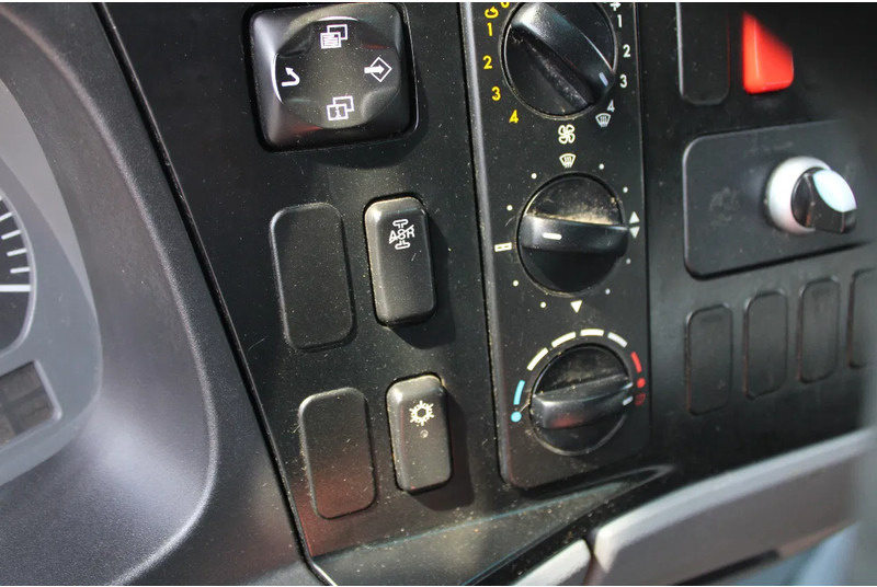 Camión portavehículos Mercedes-Benz Atego 823 + MANUAL + WINCH + PERFECT TRUCK: foto 9