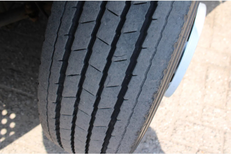 Camión portavehículos Mercedes-Benz Atego 823 + MANUAL + WINCH + PERFECT TRUCK: foto 16