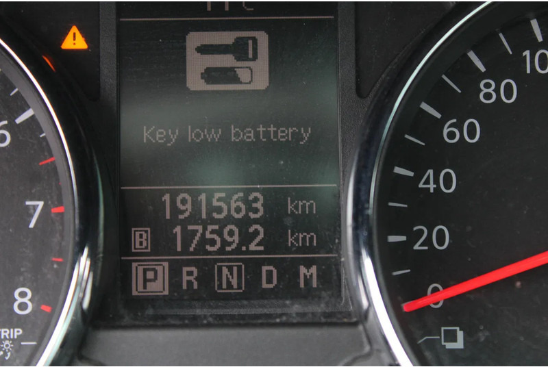 Nissan QASHQAI 2.0 AUTOMATIC / CAMERA - SUV/ Todoterreno: foto 4 Nissan QASHQAI 2.0 AUTOMATIC / CAMERA - SUV/ Todoterreno: foto 4
