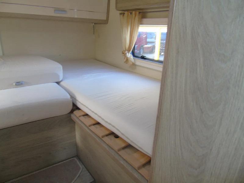 PLA H380 + FULL OPTION - Autocaravana perfilada: foto 5 PLA H380 + FULL OPTION - Autocaravana perfilada: foto 5