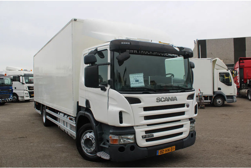 Scania P230 + LIFT + EURO 5 - Camión caja cerrada: foto 2 Scania P230 + LIFT + EURO 5 - Camión caja cerrada: foto 2