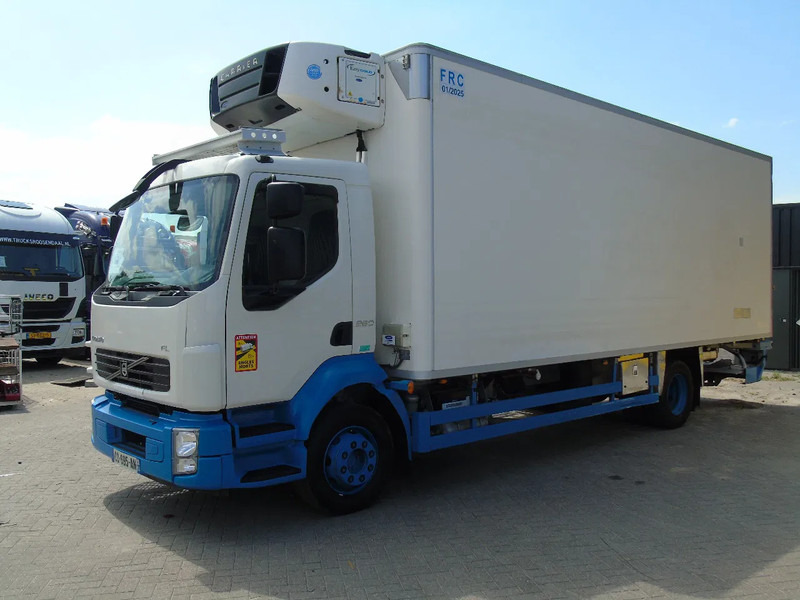 Volvo FL 16.260 +CHEREAU + carrier + manual - Camión frigorífico: foto 2 Volvo FL 16.260 +CHEREAU + carrier + manual - Camión frigorífico: foto 2
