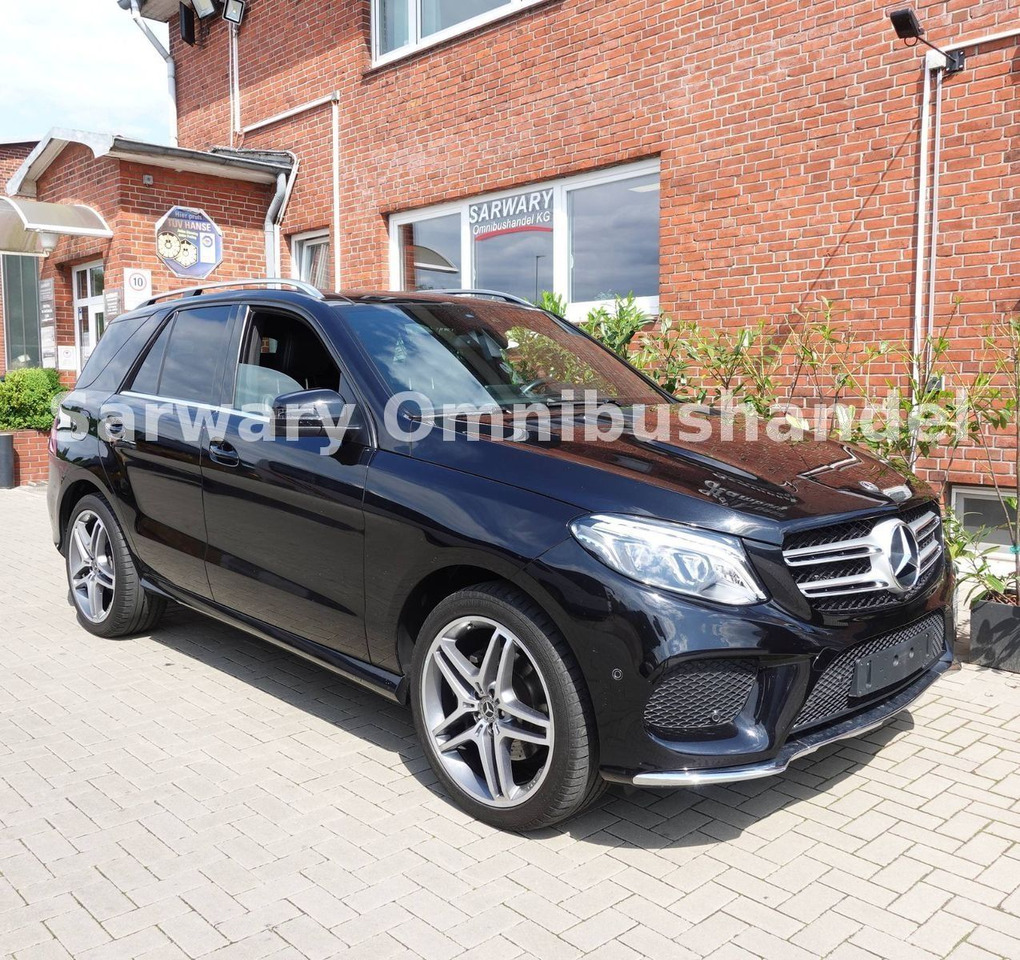 Mercedes-Benz GLE 350 d 4Matic *AMG-Line*AHK*Pano*H&K*Navi* - SUV/ Todoterreno: foto 1 Mercedes-Benz GLE 350 d 4Matic *AMG-Line*AHK*Pano*H&K*Navi* - SUV/ Todoterreno: foto 1