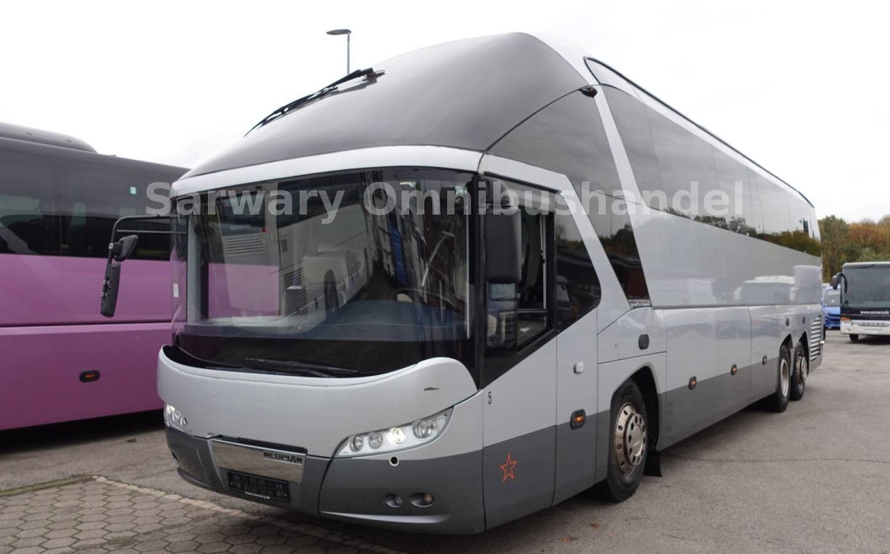 Neoplan Starliner C *N5217*SHD*55-Sitze*Cityliner*EEV* - Autocar: foto 2 Neoplan Starliner C *N5217*SHD*55-Sitze*Cityliner*EEV* - Autocar: foto 2