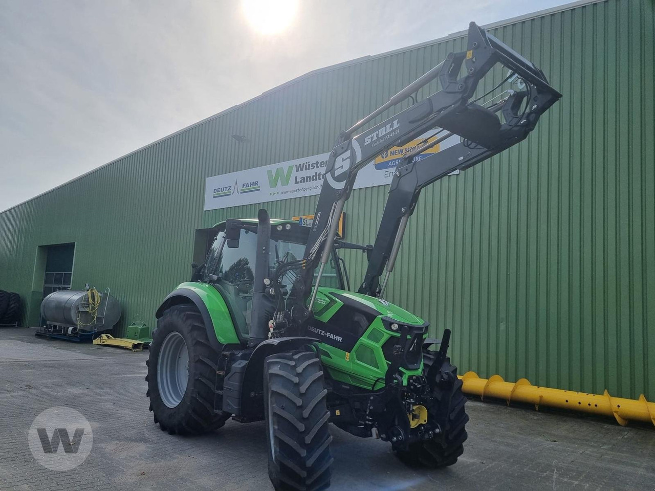 Deutz-Fahr Agrotron 6145.4 - Tractor: foto 1 Deutz-Fahr Agrotron 6145.4 - Tractor: foto 1