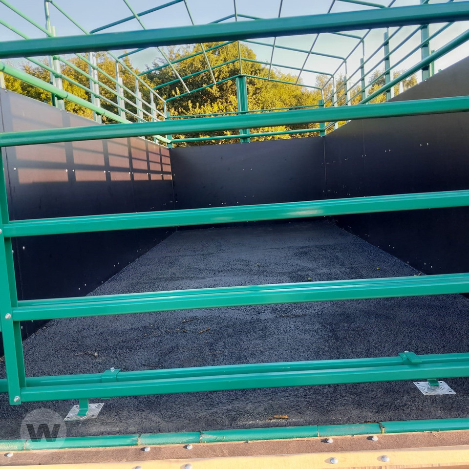 Knies VA 10 - Remolque transporte de ganado: foto 4 Knies VA 10 - Remolque transporte de ganado: foto 4