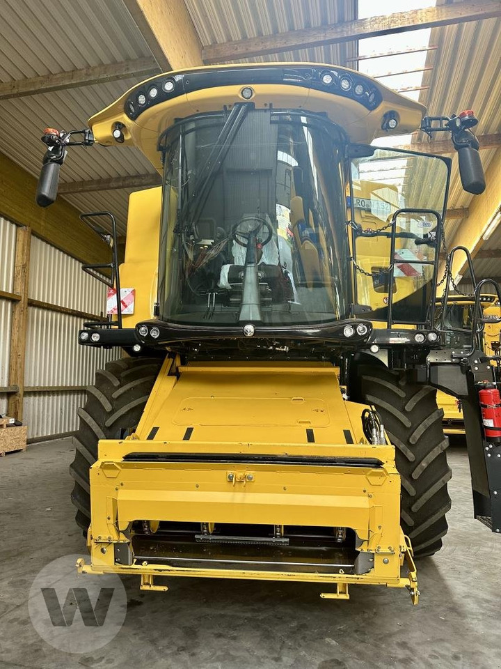 New Holland CX 8.90 - Cosechadora de granos: foto 4 New Holland CX 8.90 - Cosechadora de granos: foto 4