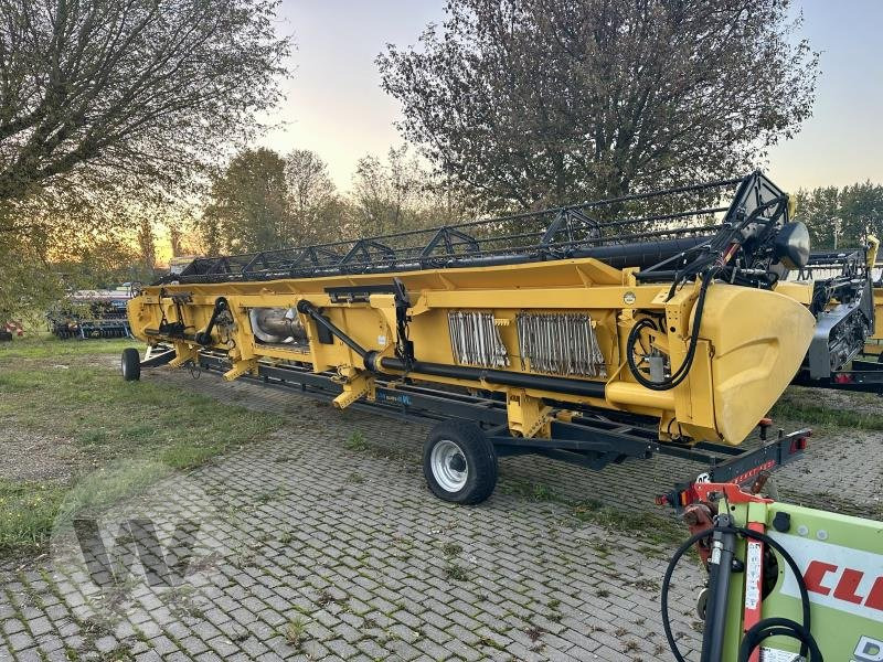 New Holland Schneidwerk 40 GHVF - Cabezal de grano: foto 2 New Holland Schneidwerk 40 GHVF - Cabezal de grano: foto 2