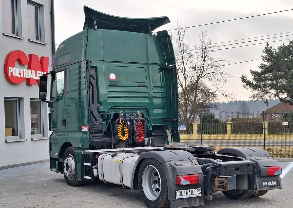 MAN TGX 18.440 XL Low Deck - Cabeza tractora: foto 4 MAN TGX 18.440 XL Low Deck - Cabeza tractora: foto 4