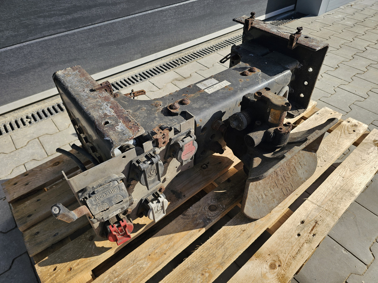 VOLVO FH FM / ROCKINGER TRAILER COUPLING / COMPLETE - Quinta rueda: foto 3 VOLVO FH FM / ROCKINGER TRAILER COUPLING / COMPLETE - Quinta rueda: foto 3