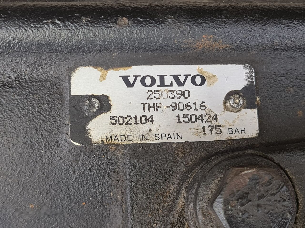 Volvo FH4 ELEKTRYCZNE WSPOMAGANIE ELECTRIC COLUMN Volvo FH4 - Columna de dirección para Camión: foto 4 Volvo FH4 ELEKTRYCZNE WSPOMAGANIE ELECTRIC COLUMN Volvo FH4 - Columna de dirección para Camión: foto 4