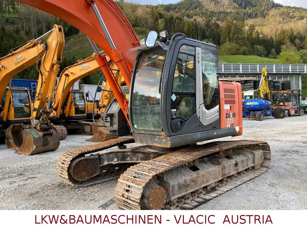 Hitachi ZX 225 USLC-3 - Excavadora de cadenas: foto 3 Hitachi ZX 225 USLC-3 - Excavadora de cadenas: foto 3