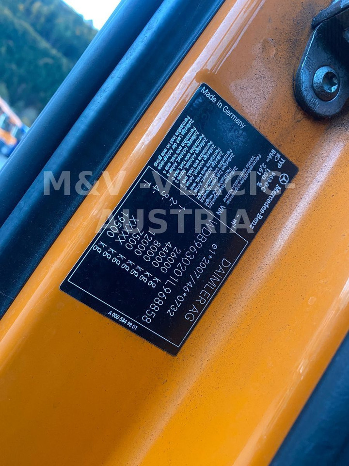 Camión portacontenedore/ Intercambiable Mercedes-Benz 2542: foto 21