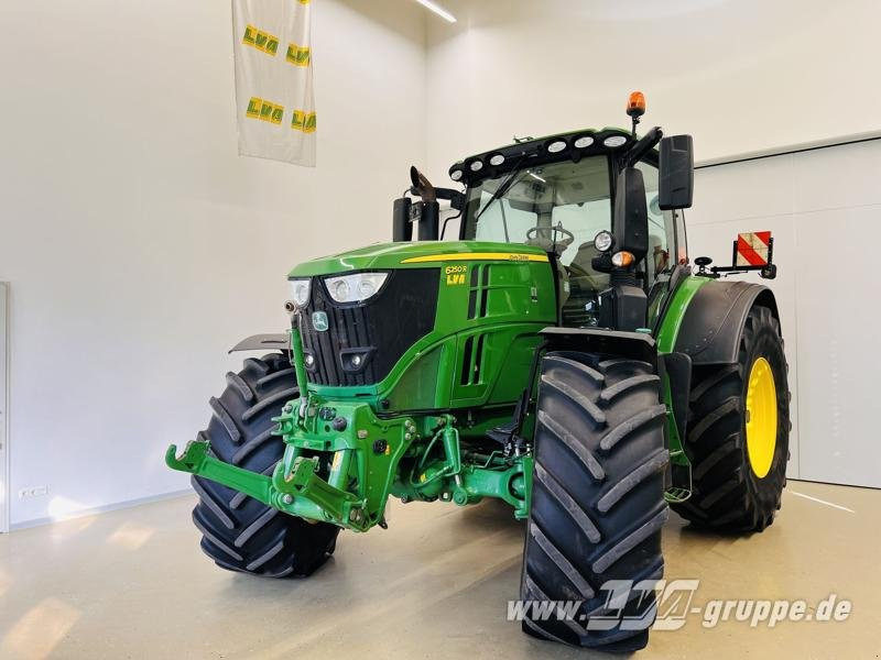 John Deere 6250R - Tractor: foto 1 John Deere 6250R - Tractor: foto 1