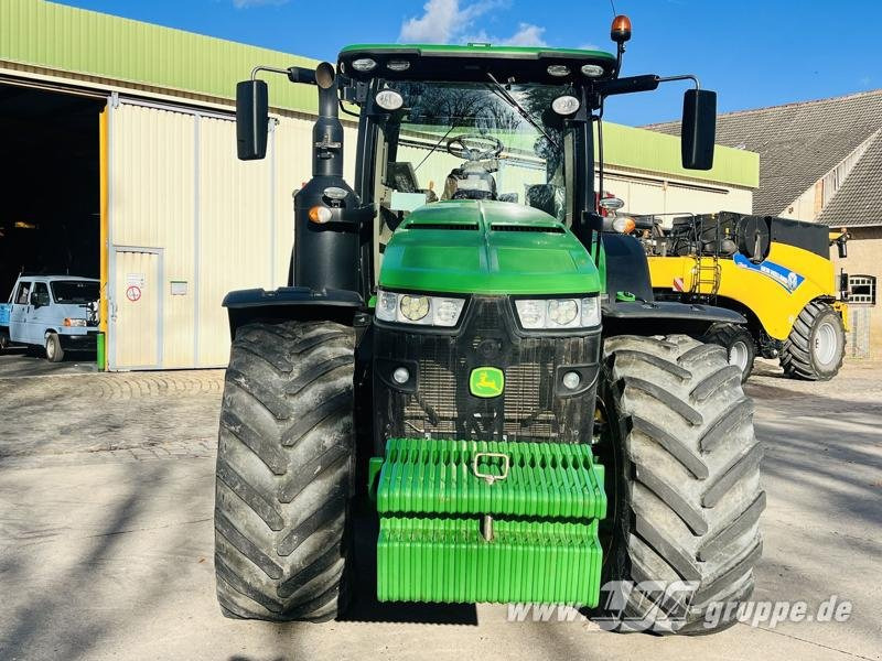 John Deere 8370R E23 PowerShift - Tractor: foto 3 John Deere 8370R E23 PowerShift - Tractor: foto 3