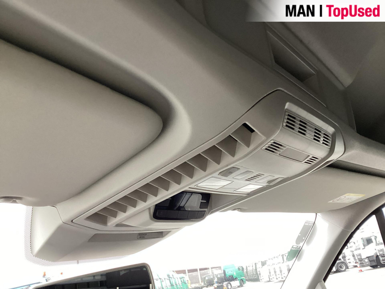 MAN TGE 3.180 4X4 SB - Furgón: foto 4 MAN TGE 3.180 4X4 SB - Furgón: foto 4