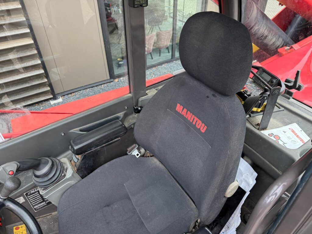 MANITOU MRT 2550+ privilege - Manipulador telescópico: foto 5 MANITOU MRT 2550+ privilege - Manipulador telescópico: foto 5
