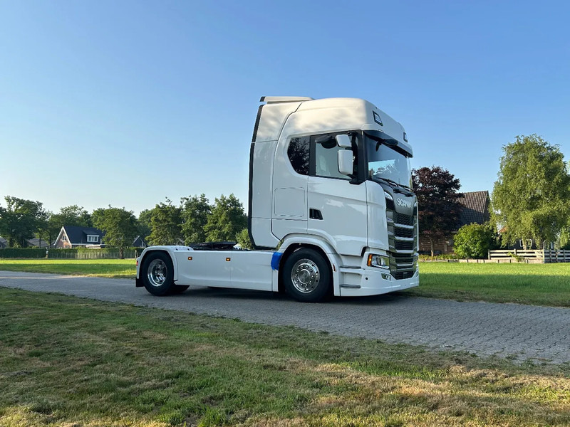 Scania S500 NGS | 4x2 NB | 4 BALOON SUSP. | PARK-COOLER | RETARDER | FULL-AIR | PTO PREP. | ACC | - Cabeza tractora: foto 5 Scania S500 NGS | 4x2 NB | 4 BALOON SUSP. | PARK-COOLER | RETARDER | FULL-AIR | PTO PREP. | ACC | - Cabeza tractora: foto 5