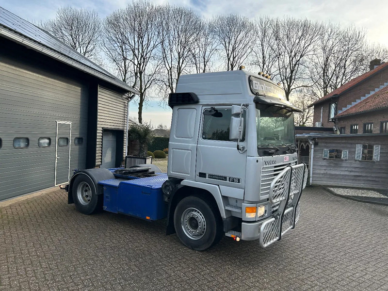 Volvo F 16.505 hp | 4x2 | AIR SUSPENSION | 1992 | GLOBETROTTER | - Cabeza tractora: foto 2 Volvo F 16.505 hp | 4x2 | AIR SUSPENSION | 1992 | GLOBETROTTER | - Cabeza tractora: foto 2
