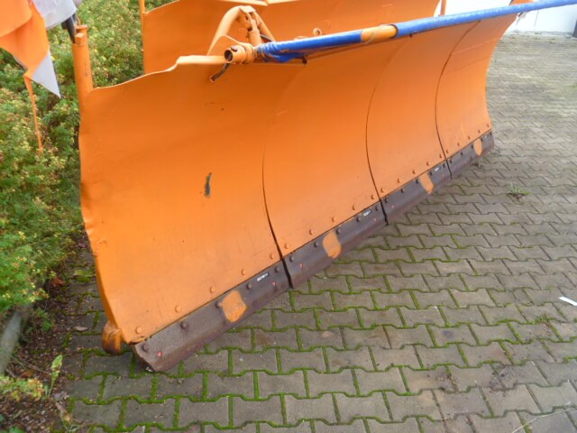 Unimog Schneepflug - Schneeschild Schmidt MF5.3 - Cuchilla quitanieves: foto 2 Unimog Schneepflug - Schneeschild Schmidt MF5.3 - Cuchilla quitanieves: foto 2