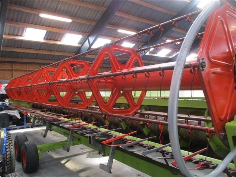 Cosechadora de granos Claas LEXION 570 Klargjort maskine med kun 2066timer og: foto 7