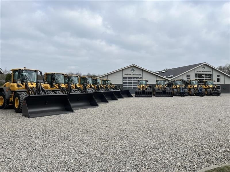 JST Skovl 3.4m3 med volvoskifte og 3m bred. NY SKOVL. - Cazo para Maquinaria de construcción: foto 3 JST Skovl 3.4m3 med volvoskifte og 3m bred. NY SKOVL. - Cazo para Maquinaria de construcción: foto 3