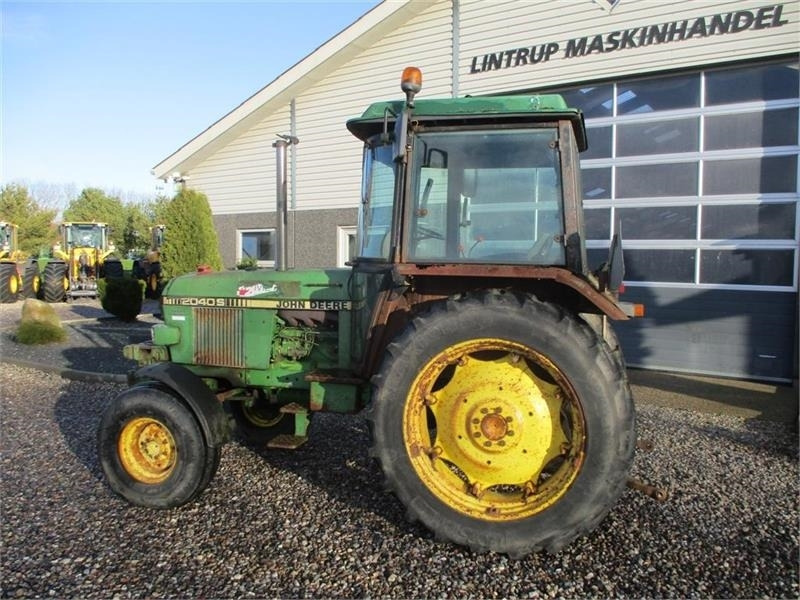 John Deere 2040 S - Tractor: foto 3 John Deere 2040 S - Tractor: foto 3