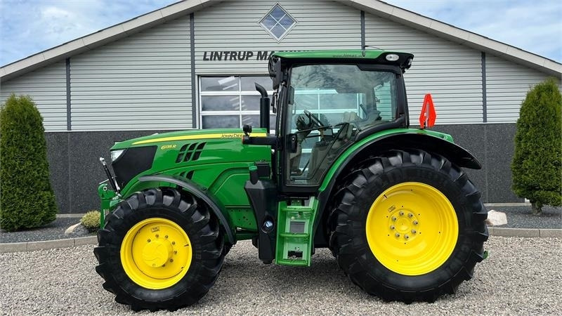 John Deere 6135R Krybegear, frontlift, TLS Affjedret foraksel - Tractor: foto 1 John Deere 6135R Krybegear, frontlift, TLS Affjedret foraksel - Tractor: foto 1