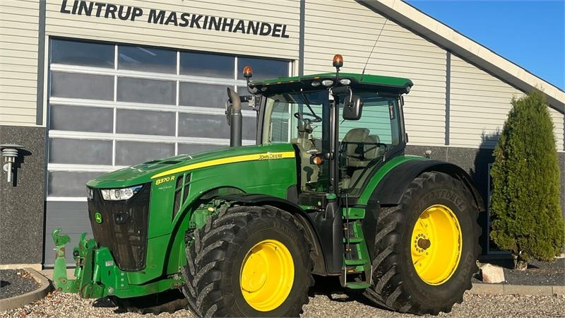 John Deere 8370R Med frontlift og fuld servicehistorik - Tractor: foto 2 John Deere 8370R Med frontlift og fuld servicehistorik - Tractor: foto 2