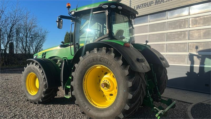 John Deere 8370R Med frontlift og fuld servicehistorik - Tractor: foto 3 John Deere 8370R Med frontlift og fuld servicehistorik - Tractor: foto 3