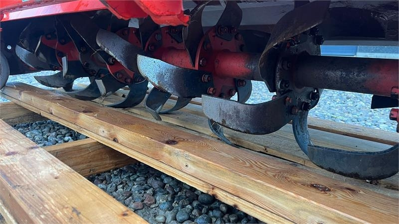 Kuhn EL 62 / 210 Med dybdehjul - Cultivador: foto 4 Kuhn EL 62 / 210 Med dybdehjul - Cultivador: foto 4