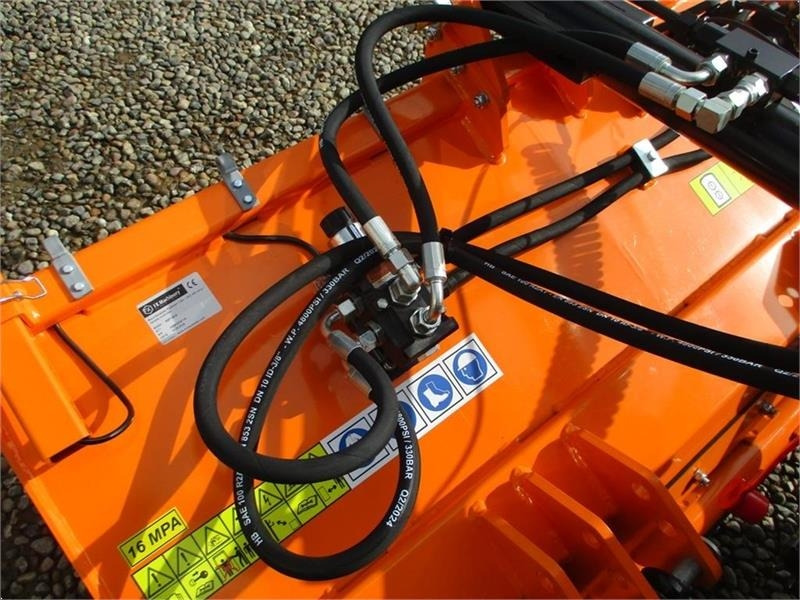 Esparcidor de sal para Vehículo municipal Limas SSP140 Selvlæssende og med lys: foto 10