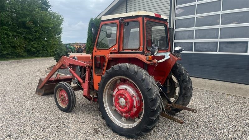 Massey Ferguson 165 Med frontlæsser - Tractor: foto 3 Massey Ferguson 165 Med frontlæsser - Tractor: foto 3