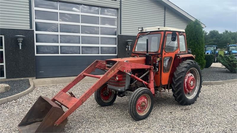 Massey Ferguson 165 Med frontlæsser - Tractor: foto 2 Massey Ferguson 165 Med frontlæsser - Tractor: foto 2