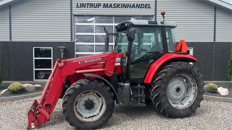 Massey Ferguson 5460 Med frontlæsser - Tractor: foto 1 Massey Ferguson 5460 Med frontlæsser - Tractor: foto 1