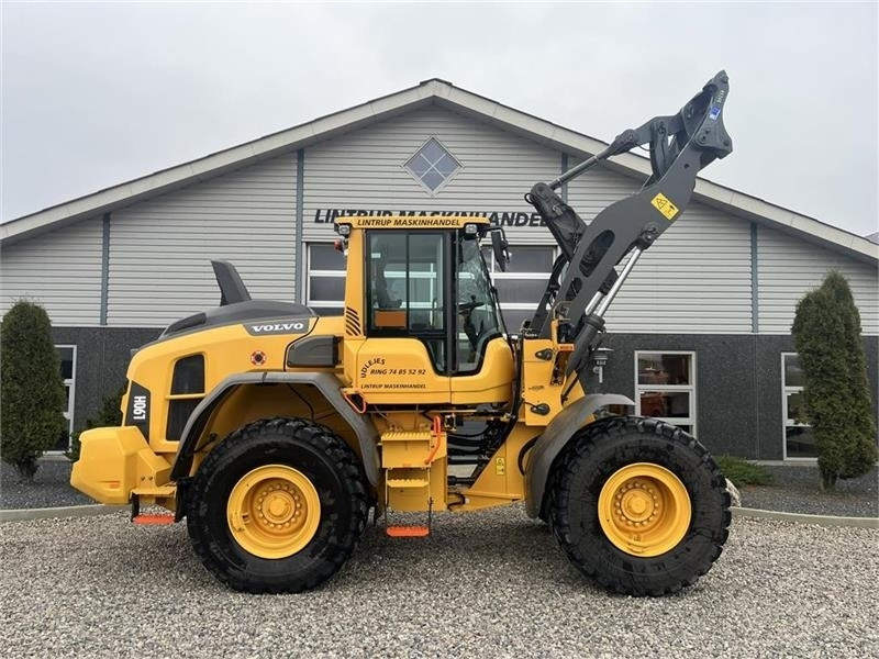Volvo L90H Dansk-maskine, med alt udstyr på. CDC, BSS, - Cargadora de ruedas: foto 5 Volvo L90H Dansk-maskine, med alt udstyr på. CDC, BSS, - Cargadora de ruedas: foto 5