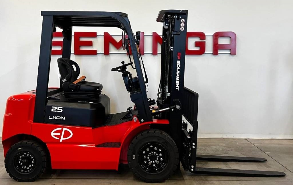 Carretilla elevadora eléctrica nuevo EP EQUIPMENT EFL252: foto 1