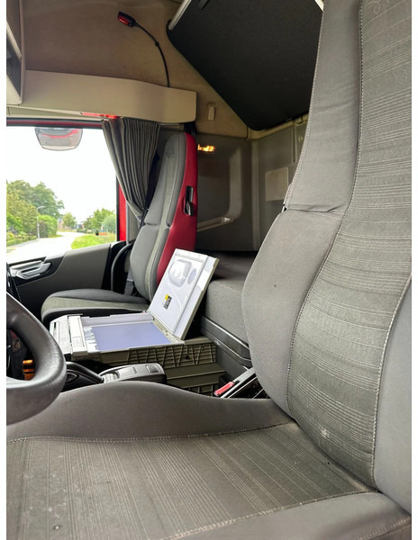 Cabeza tractora Volvo FH 500 !TRACTOR!!!CRANE/GRUE/HIAB 85TM!!TOP!EURO6: foto 15 Cabeza tractora Volvo FH 500 !TRACTOR!!!CRANE/GRUE/HIAB 85TM!!TOP!EURO6: foto 15