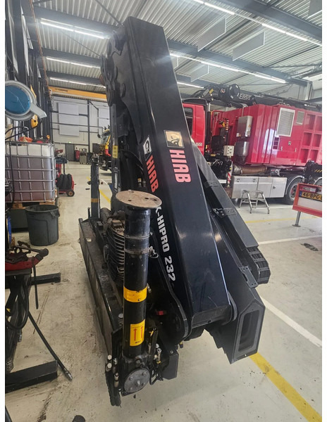 Hiab 23 tm hiab with radio remote - Brazo: foto 4 Hiab 23 tm hiab with radio remote - Brazo: foto 4